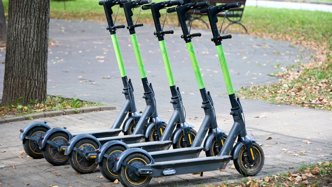 Los patinetes eléctricos ya tienen las mismas reglas en toda España