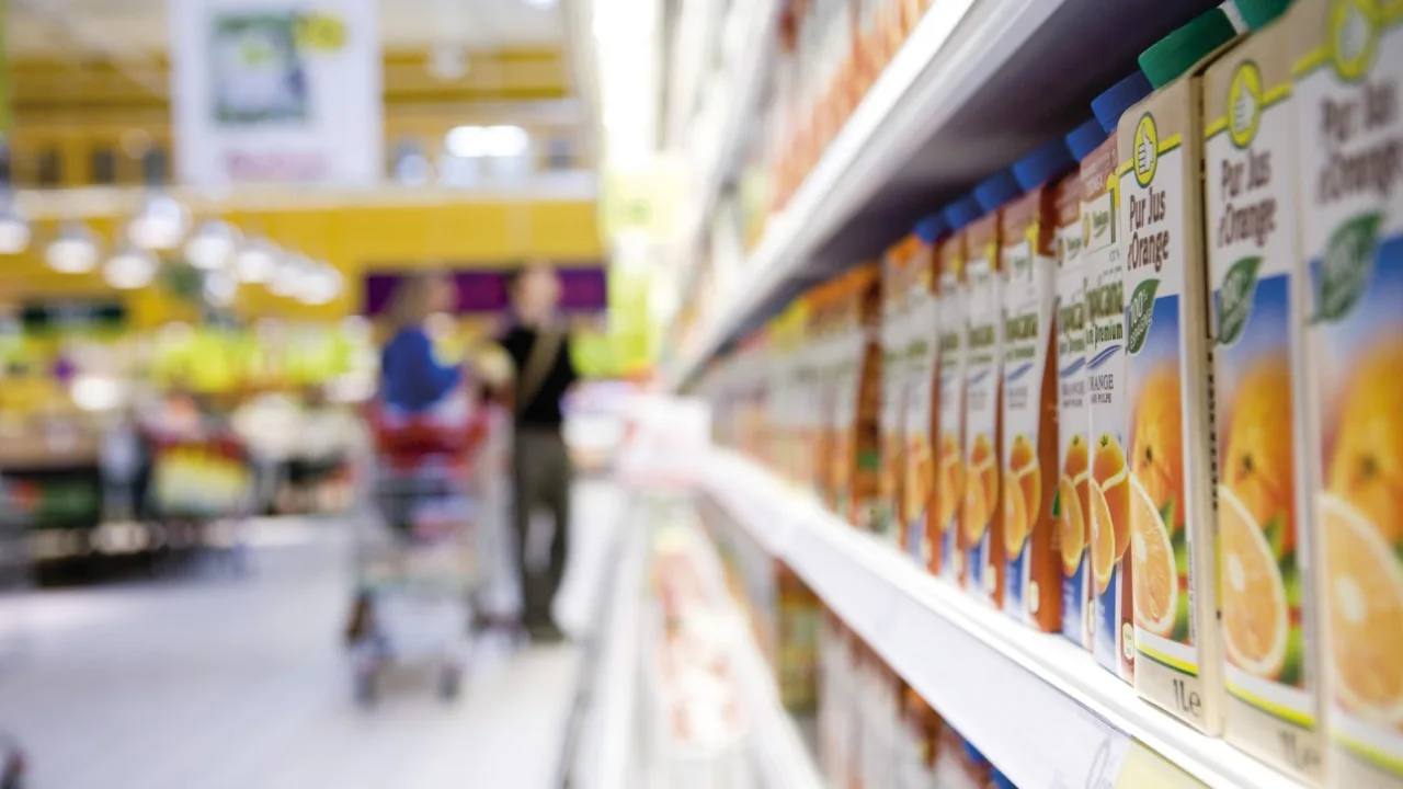Las 1.598 tiendas de Mercadona vuelven al horario de 9:00 a 21:30.