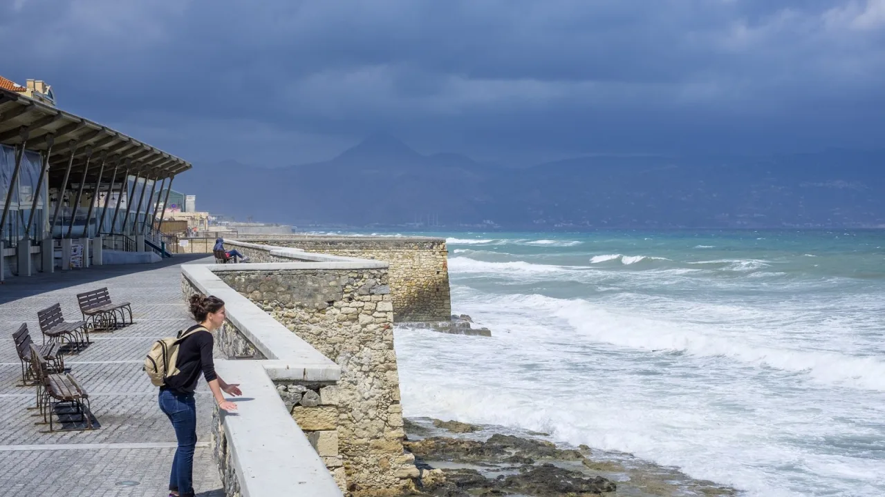El Mediterráneo acumula el calor del verano y lo devuelve en otoño.