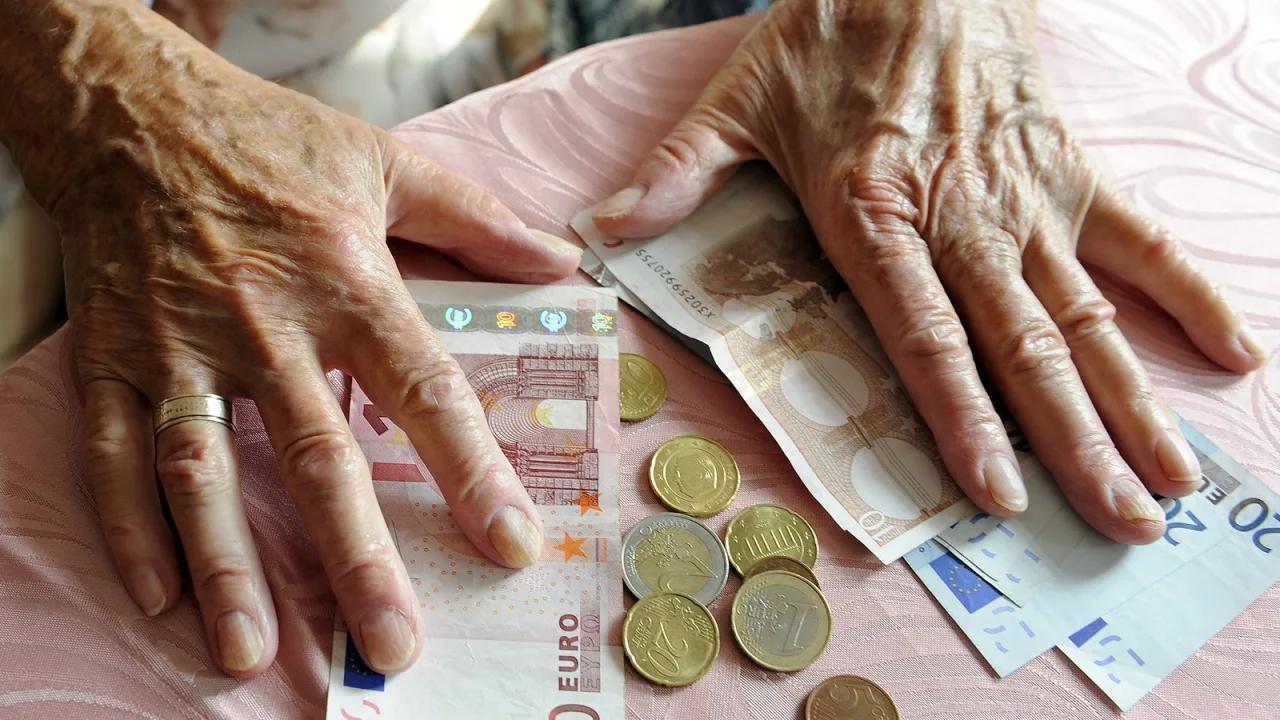 Siete años de atrasos en una sola resolución.