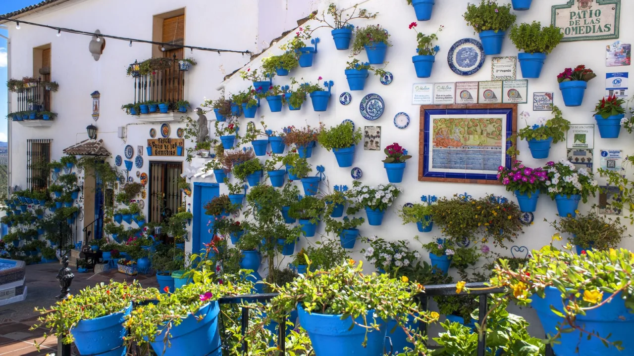 Córdoba, donde cada casa defiende su propio salmorejo.