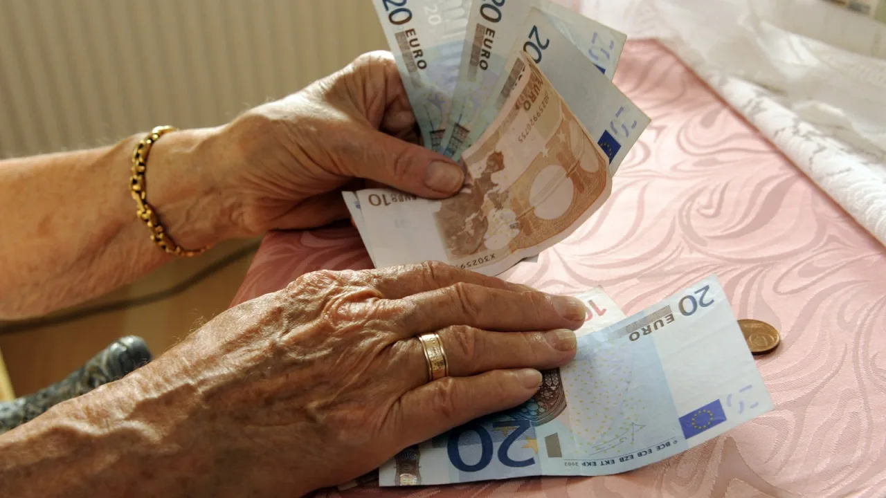 3.359,60 euros al mes: el techo actual de las pensiones.