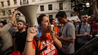 La calle lleva meses pidiendo lo que el Gobierno promete para el martes.